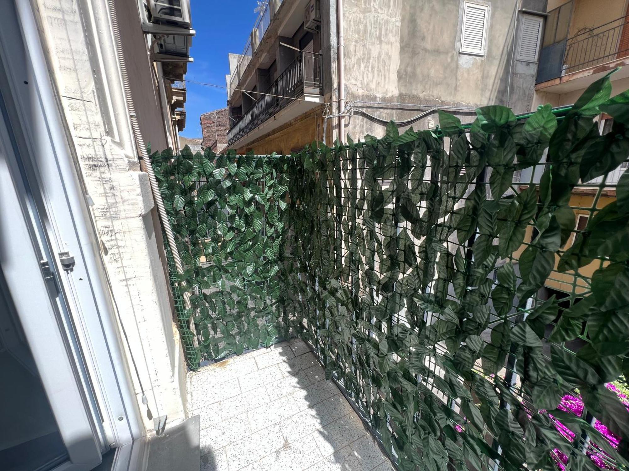 Leoscar Apartment In Catania Center Self Check-In Exterior foto